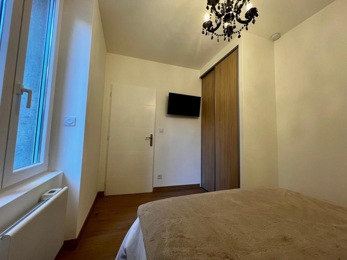 Appartement Cosy Centre Ville Roanne Extérieur photo